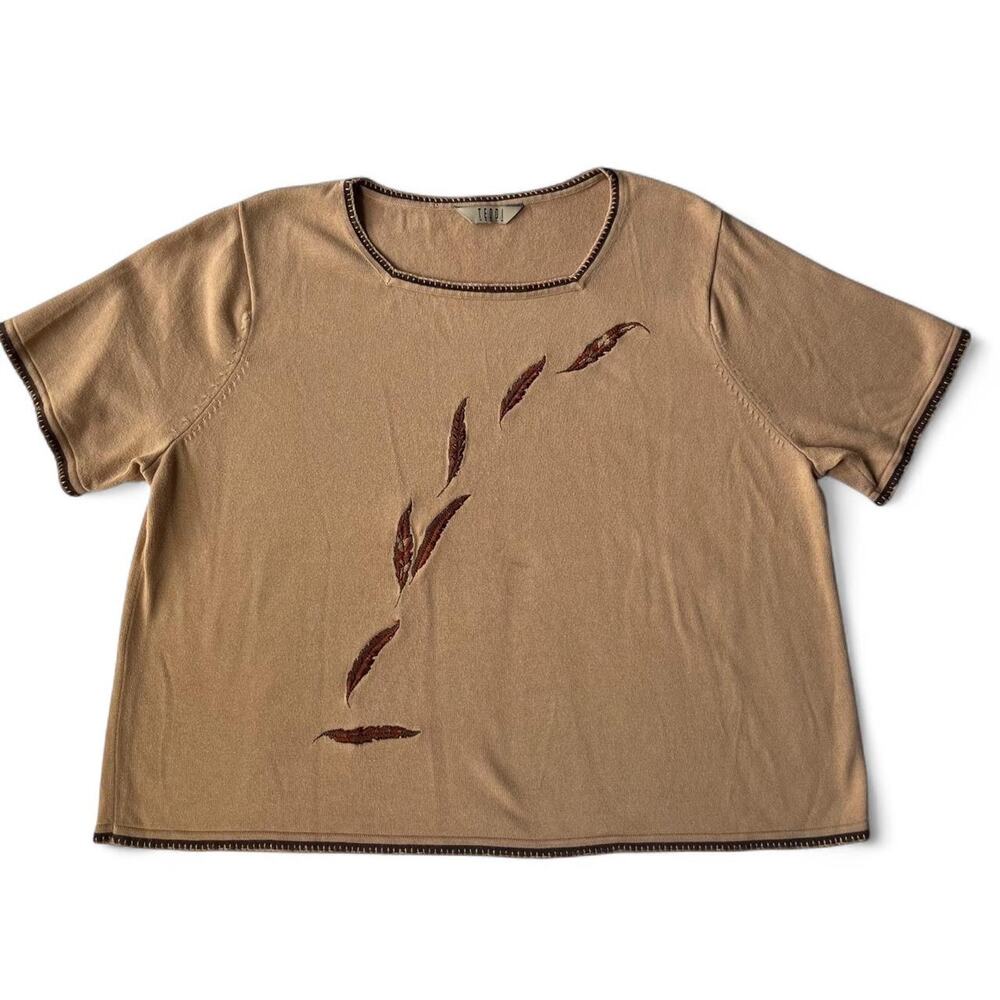 Vintage Teddi Embroidered Leaf Boxy 90s Top.